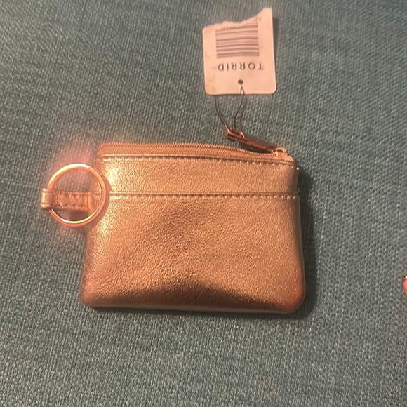 Torrid card and coin holder - Picture 1 of 4